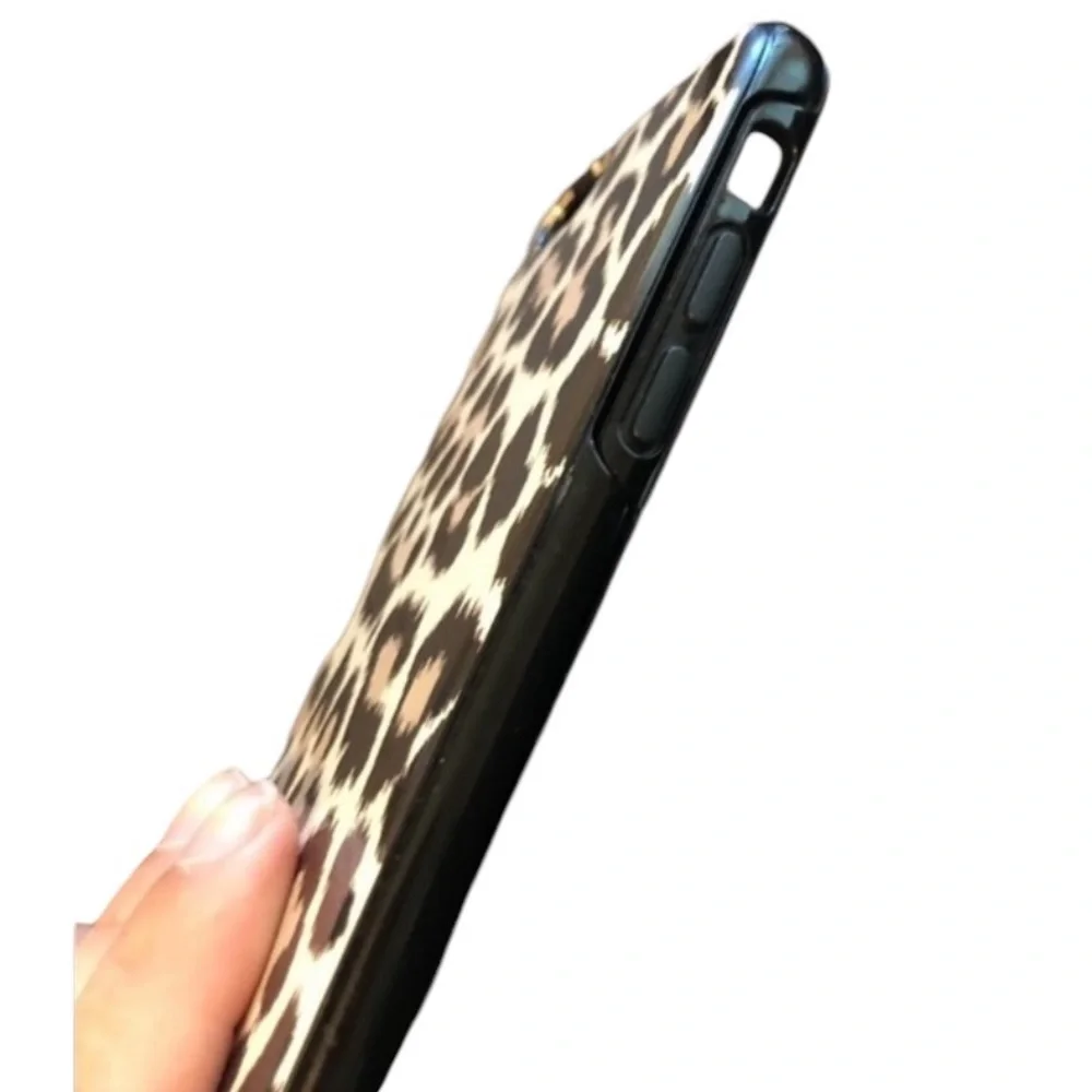Kate Spade Leopard mobile Case iPhone 6 like new used for very short time